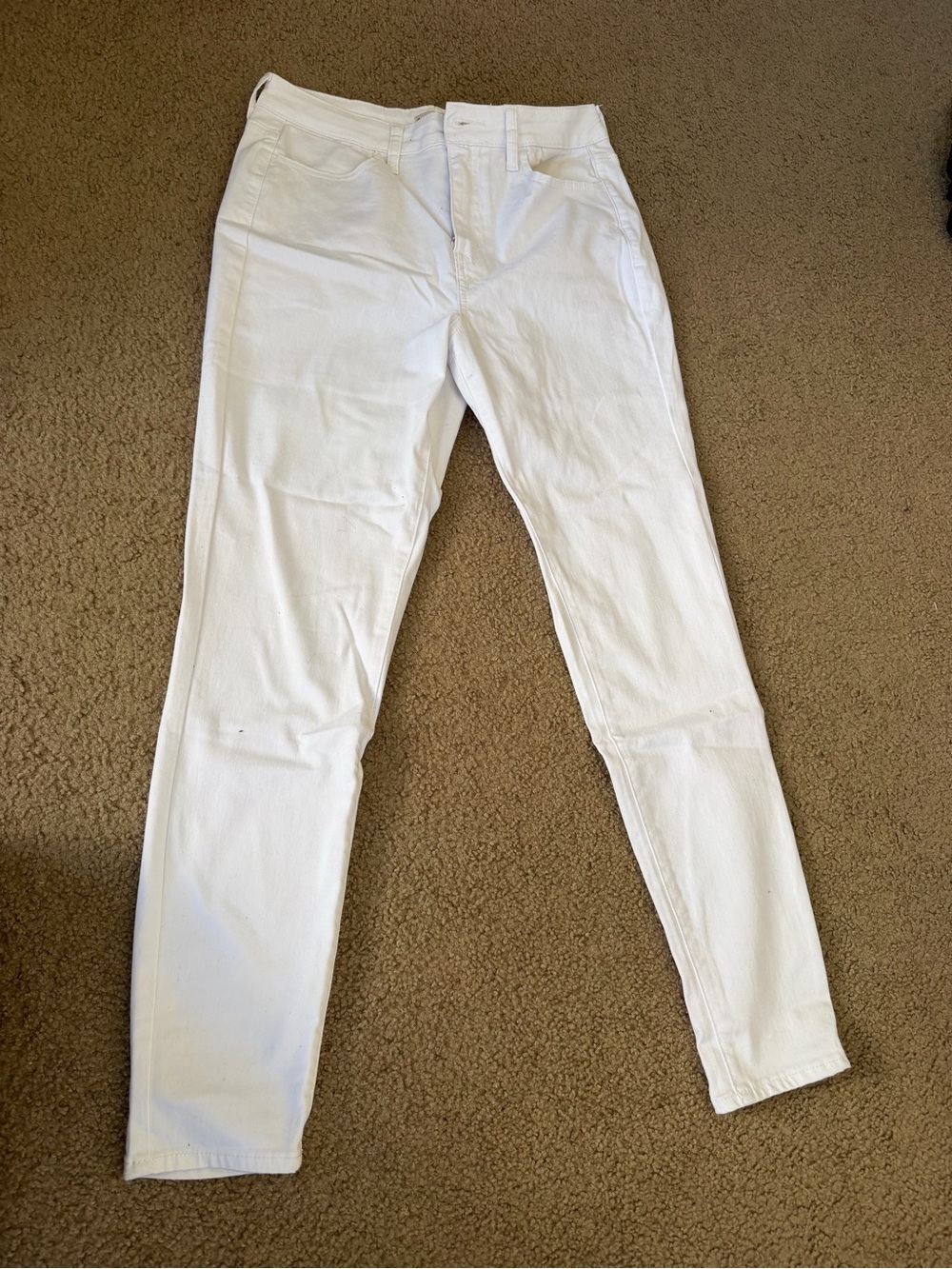 Classic Men's White Slim Jeans